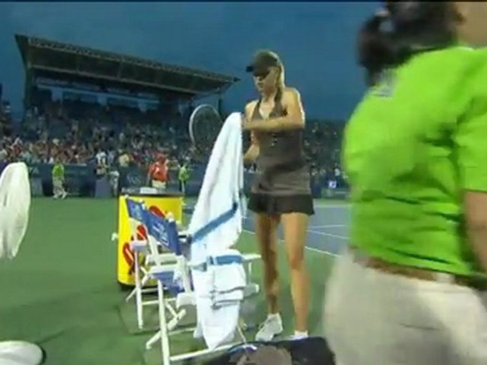 Cincinnati - Sharapova zieht ins Finale ein