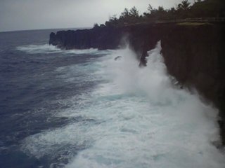 CAP MECHANT, LA REUNION