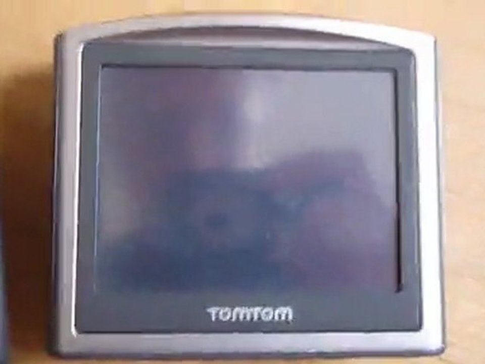 déballage du Tomtom Go Live 825