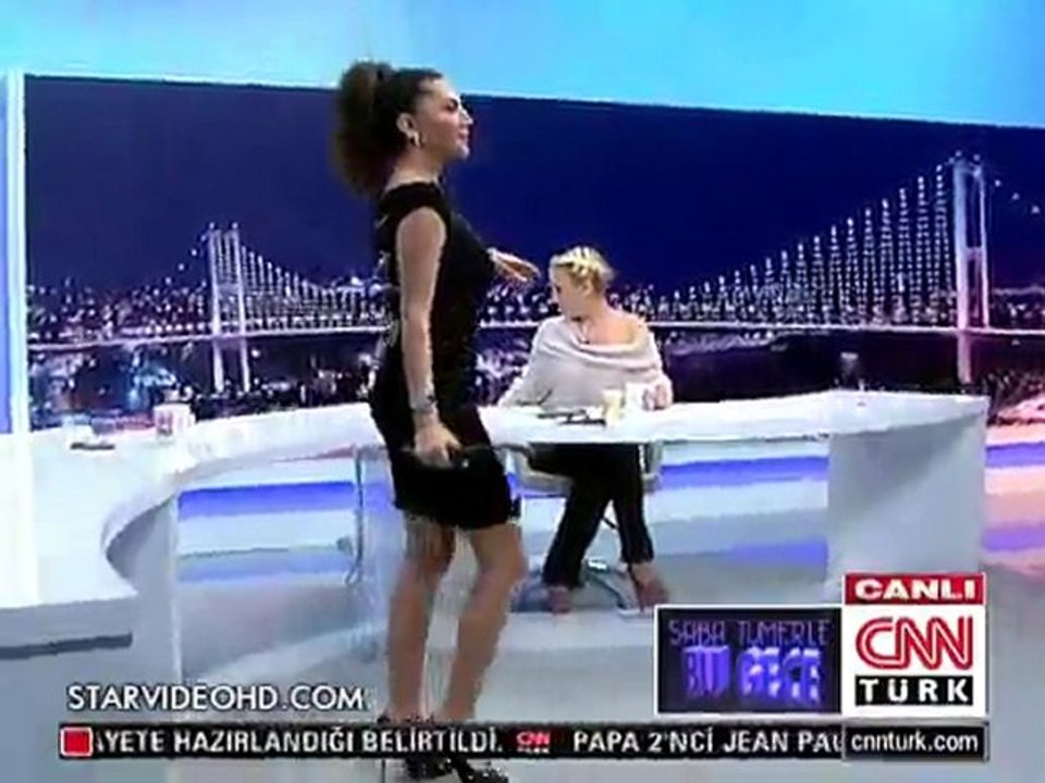 Ebru Yaşar - Sekiz ile Dokuz (2011)