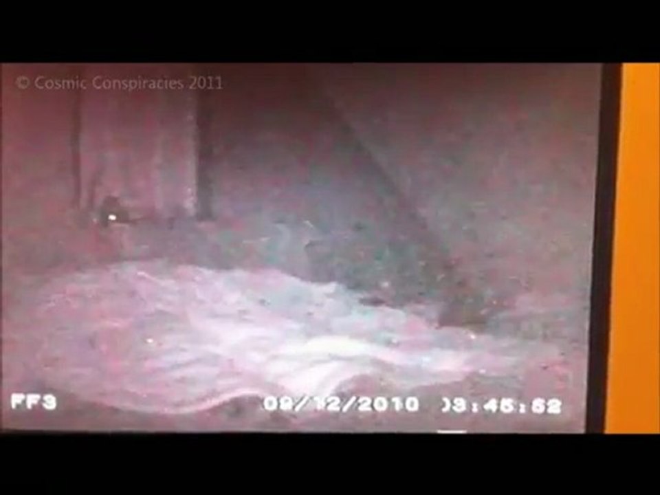 Alien Abduction Filmed On CCTV.
