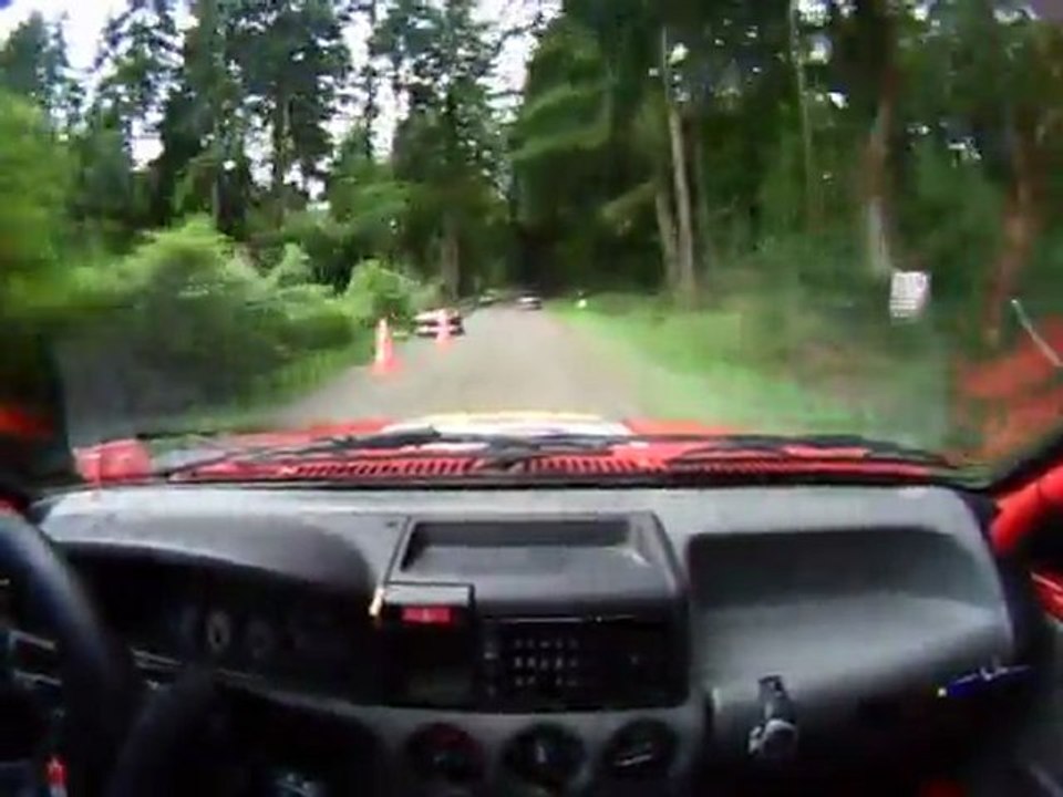 Rallye de la Famenne 2011 ES 12 Lesterny Julien Delleuse