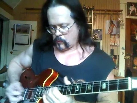 110821-183158 KARA Burn & Jumping Guitar Improv by Mimiko