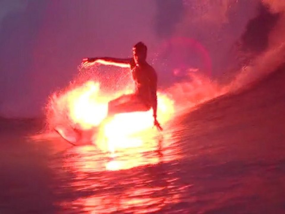 Surf : BRUCE IRONS FLARE SHOOT