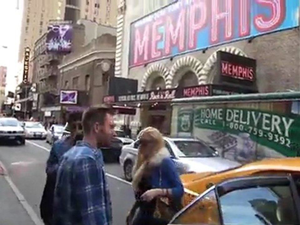 Lohan klagt gegen pitbull