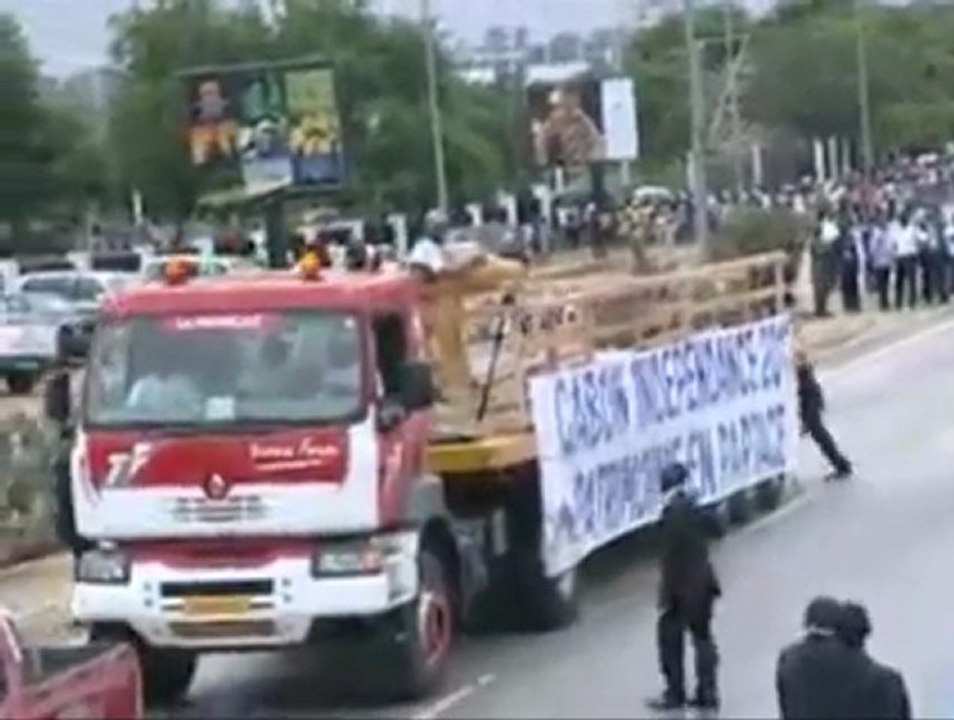 Fêtes de l'Indépendance: Carnaval du Mardi 16 Août