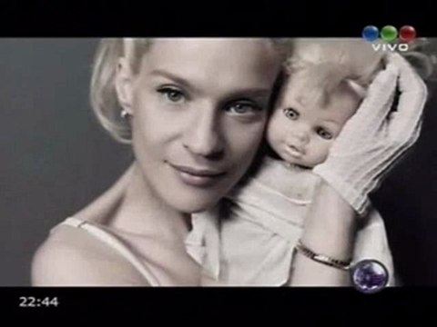 LETICIA BREDICE PORTFOLIO EN SÁBADO BUS - PARTE III