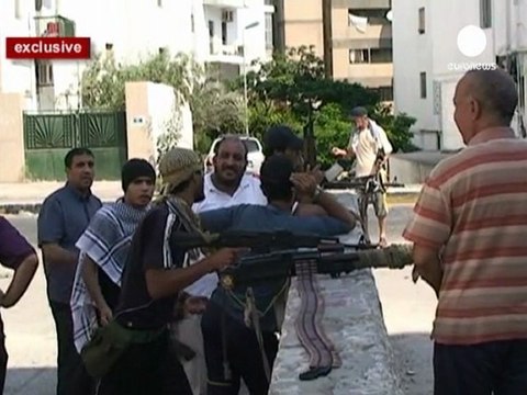 Libye : les rebelles contrôlent Tripoli, les habitants...