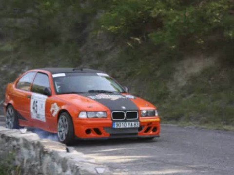 camera embarque de GAP racing 2011 BMW 318 N° 45