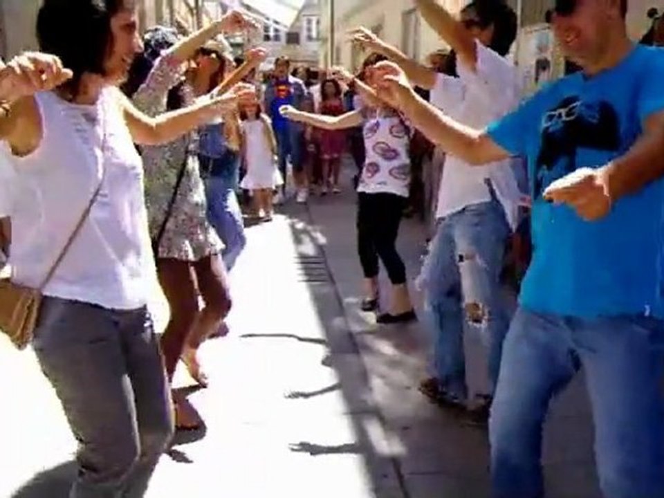 "Brabán Gaiteiros" baila
