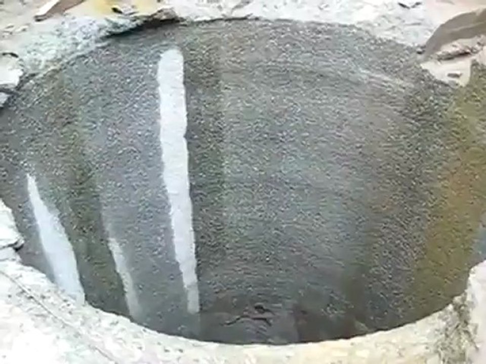 Eine wirklich tiefe Brunnen