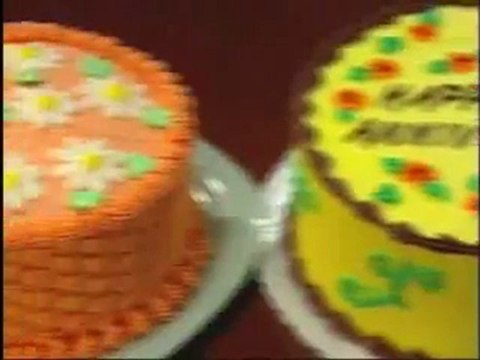 Betty Crocker 100 Piece Cake Decorating Kit