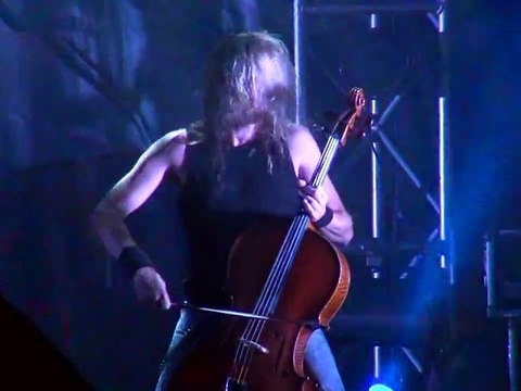 Chien à Plumes 2011 Apocalyptica