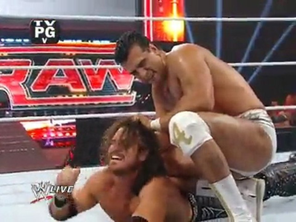 WWE Raw - 8/22/11 - Part 2/6 (HQ)