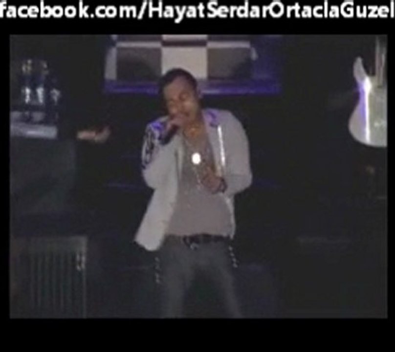 Serdar Ortaç-Batsın Bu Dünya (Küçükçiftlik Park Konseri)