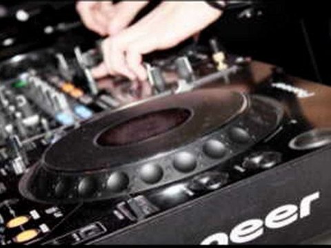 ha si tu pouvais fermer ta gueule