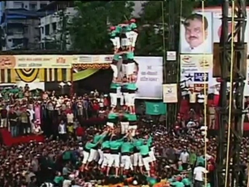 TV3 - Telenotícies - La millor actuació dels Castellers de Vilafranca a l'estranger