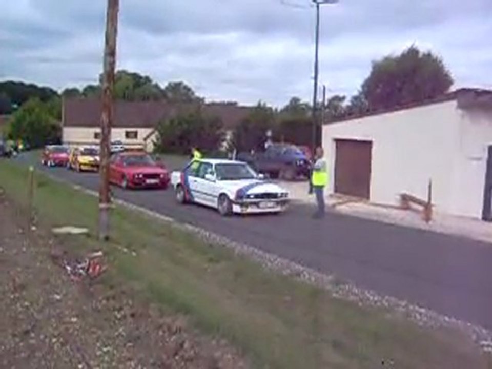 courgenay 2011 depart bmw 323i