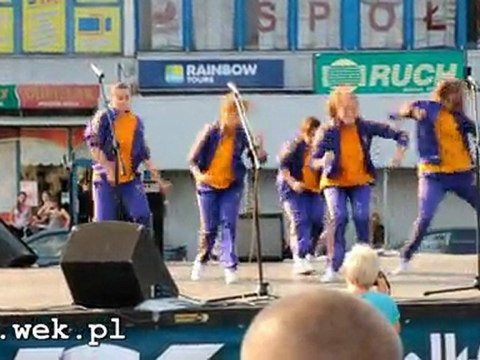 wek.pl: Występ Street Base podczas Festynu Rodzinnego we Włocławku - 27.08.2011