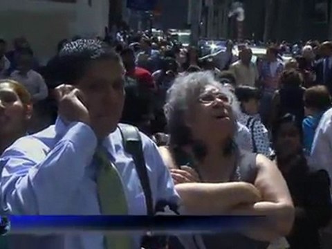 Le tremblement de terre ressenti mardi sur la côte Est des Etats-Unis n'a fait ni blessé ni dégât à New York, selon le maire de New York Michael Bloomberg, mais il a provoqué un vent de panique dans la ville des attentats du 11-Septembre