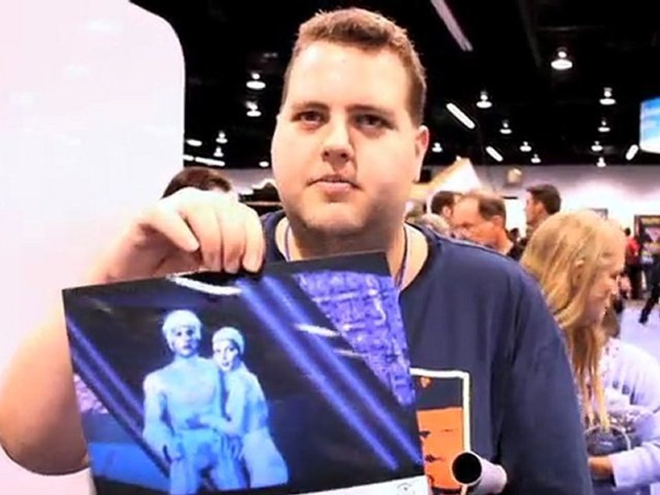 Disney D23 Expo Tron Cupcakes & Fans