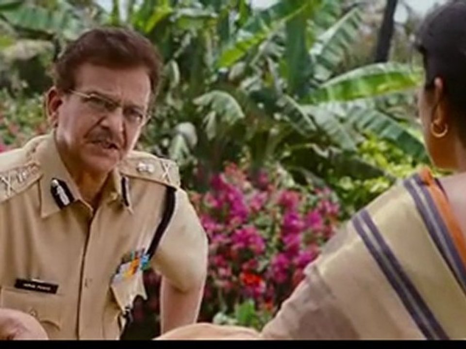Watch online Singham 2011- DVDRip - Desicorner.net-2