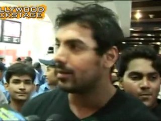 John Abraham gets BEATEN up