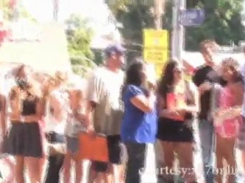 Lady Gaga and Justin Bieber come together for 'Im gonna be your friend'