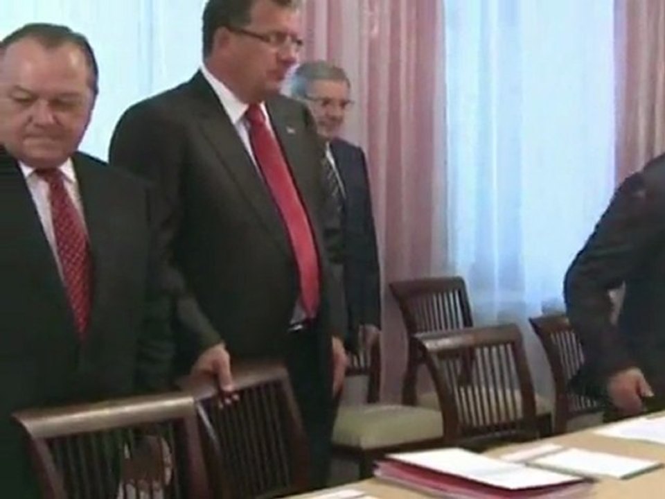 Atomwaffen und 'Riesenspaß': Kim bei Medwedew