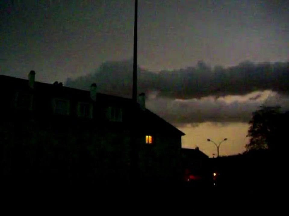 Orage_du_22082011_au_soir_IMGP0334