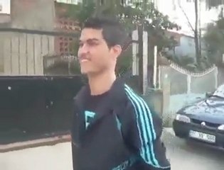 Kendini C.Ronaldo SAnıp Triplere Giren Mal