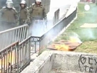 Enfrentamientos al inicio de la huelga nacional en Chile