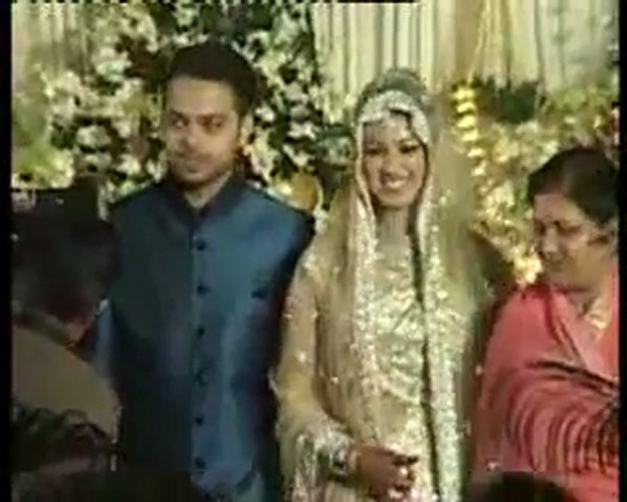 Ayesha Takia & Farhan Azmi's Exclusive Wedding