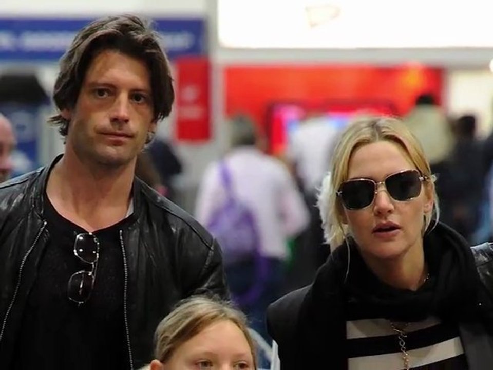 Kate Winslet Saves Sir Richard Branson's Mother from Fire