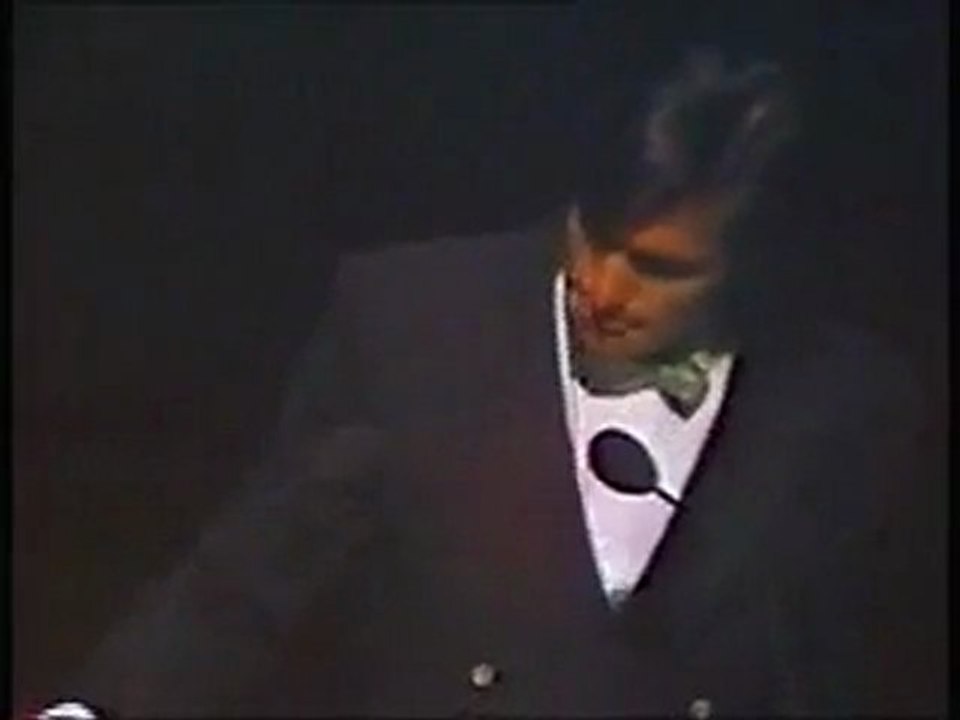 Steve Jobs demos Apple Macintosh, 1984