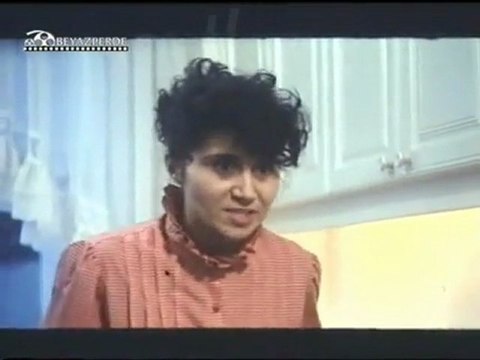 Soğuktu ve Yağmur Çiseliyordu -3- Türkan Şoray - Ekrem Bora