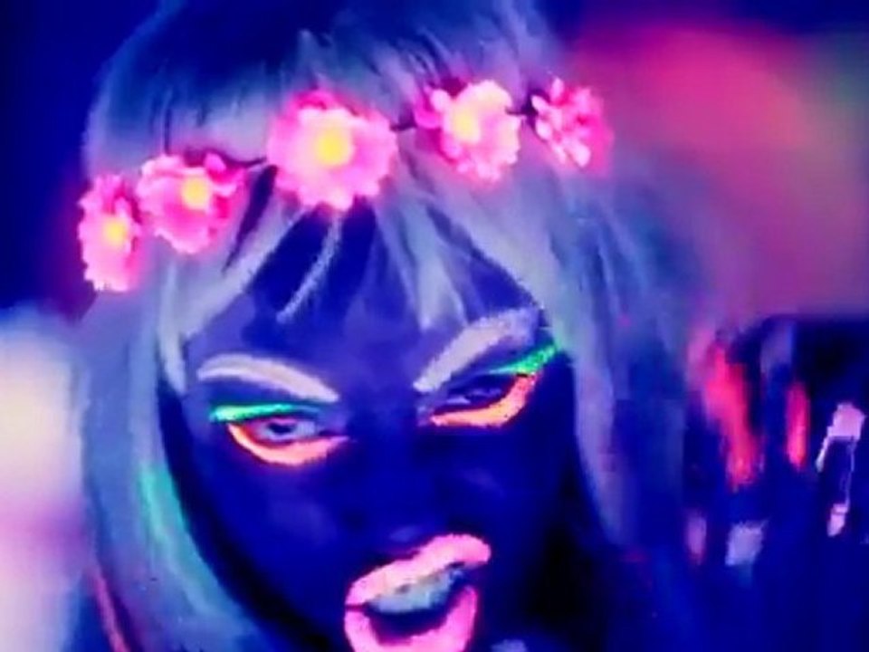 TIPSY - CHING CHONG (OFFICIAL VIDEO)