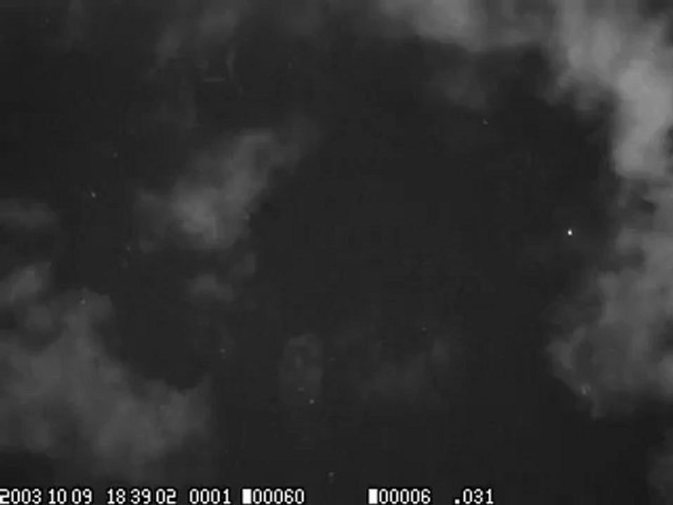 Ovni triangulaire filmé en vidéo 2003