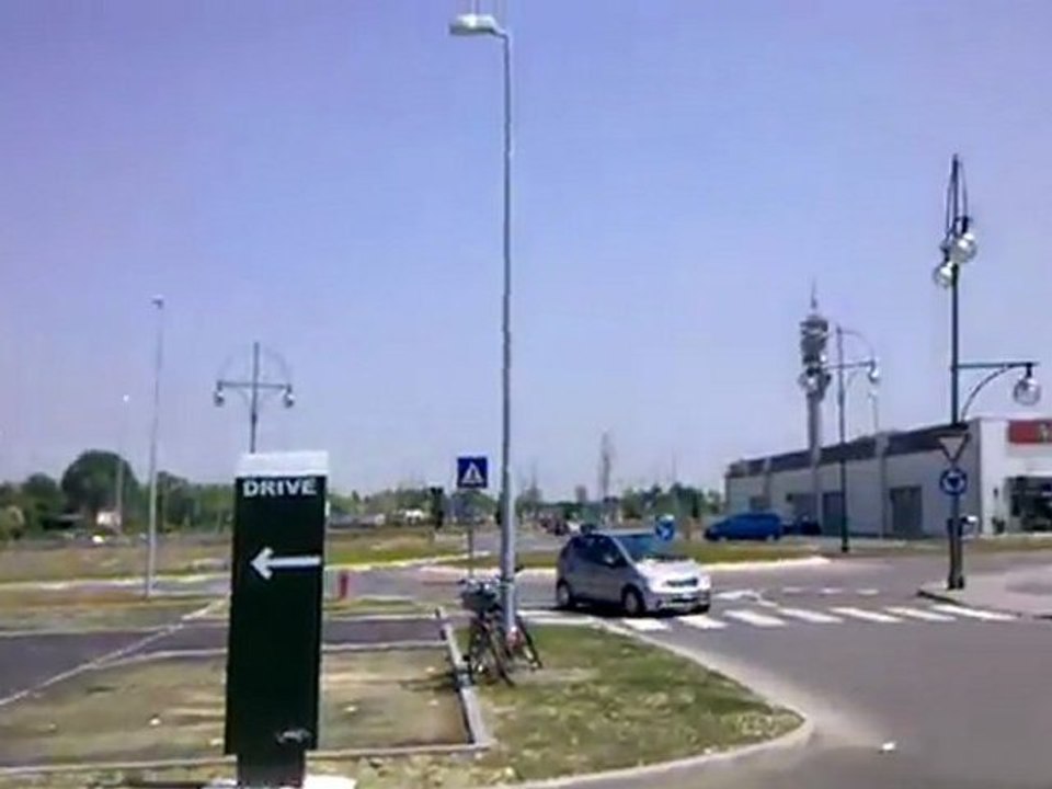 Video realizzato da Motorola Milestone (sincrono con Samsung Wave II S8530)