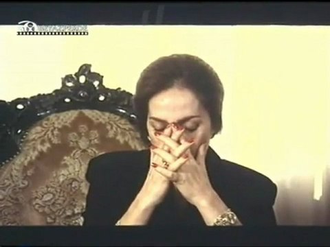 Soğuktu ve Yağmur Çiseliyordu -4- Türkan Şoray - Ekrem Bora