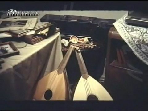 Soğuktu ve Yağmur Çiseliyordu -5- Türkan Şoray - Ekrem Bora