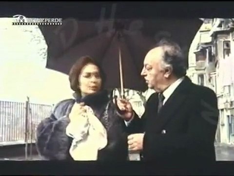 Soğuktu ve Yağmur Çiseliyordu -8- Türkan Şoray - Ekrem Bora