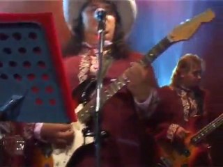 LOS DINOS-CON UNA LAGRIMA EN LA GARGANTA -EN VIVO