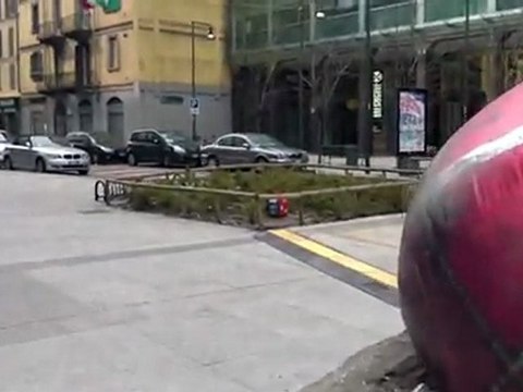 Video realizzato di giorno da Nokia N8 (sincrono con Nokia C6-01)