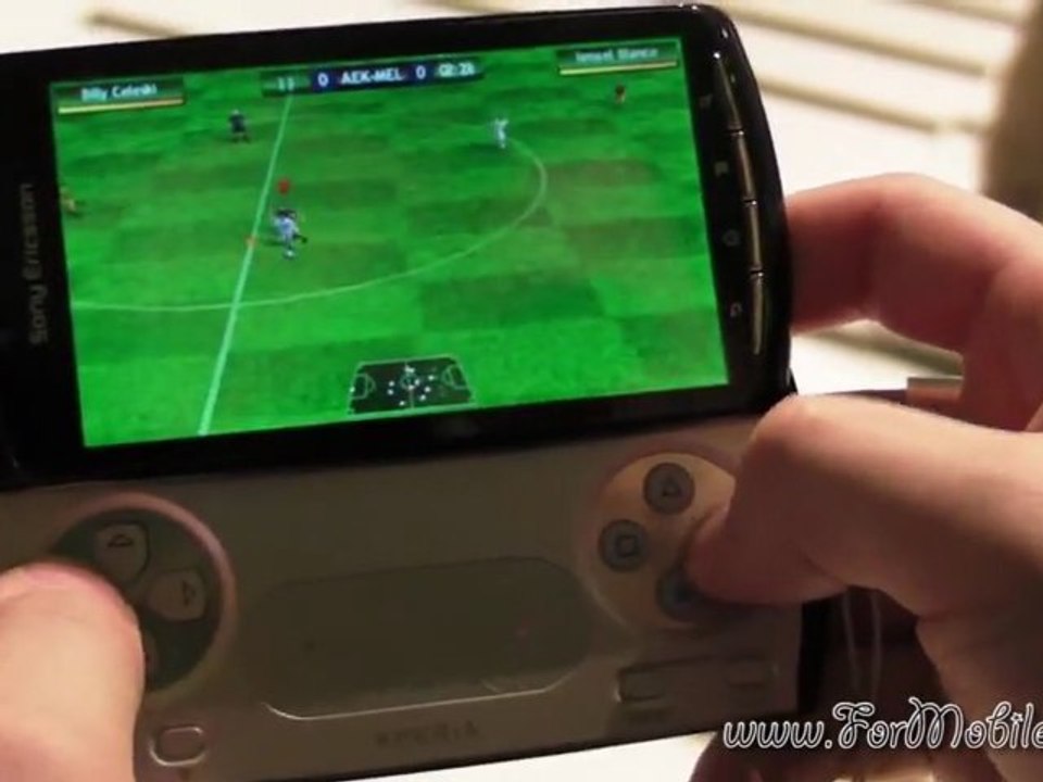 Demo gameplay FIFA 10 su Sony Ericsson Xperia Play