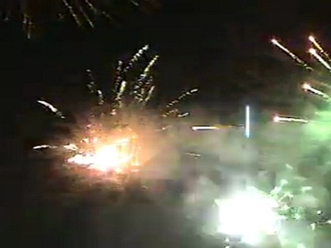 Feu d'artifices Arra 15 août aux Grandes Prairies