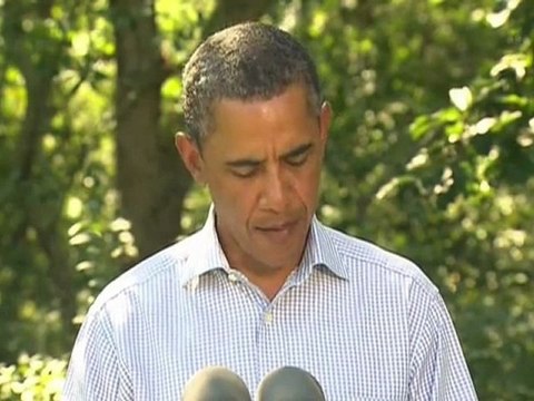 Barack Obama a appelé vendredi ses compatriotes à prendre au sérieux l'ouragan Irène