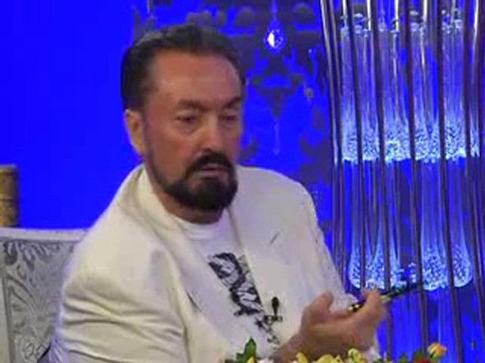 Şeytan ittihad-ı İslam'ı ertelemek ister (Adnan Oktar)