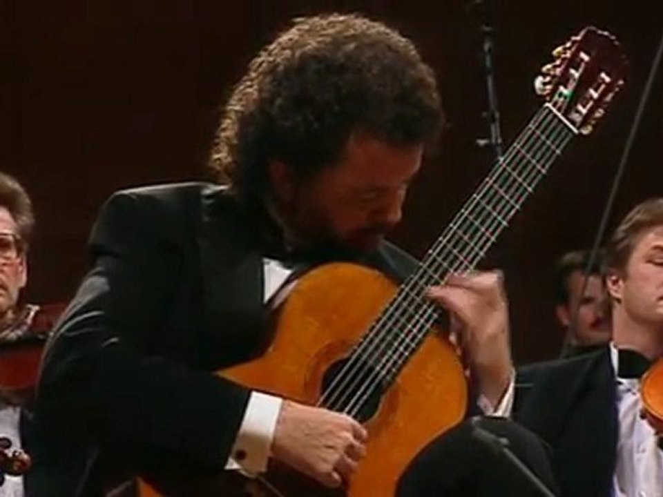 Manuel Barrueco - Concierto de Aranjuez - The Munich Symph Orchestra