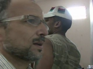 Libye: les rebelles improvisent des interrogatoires